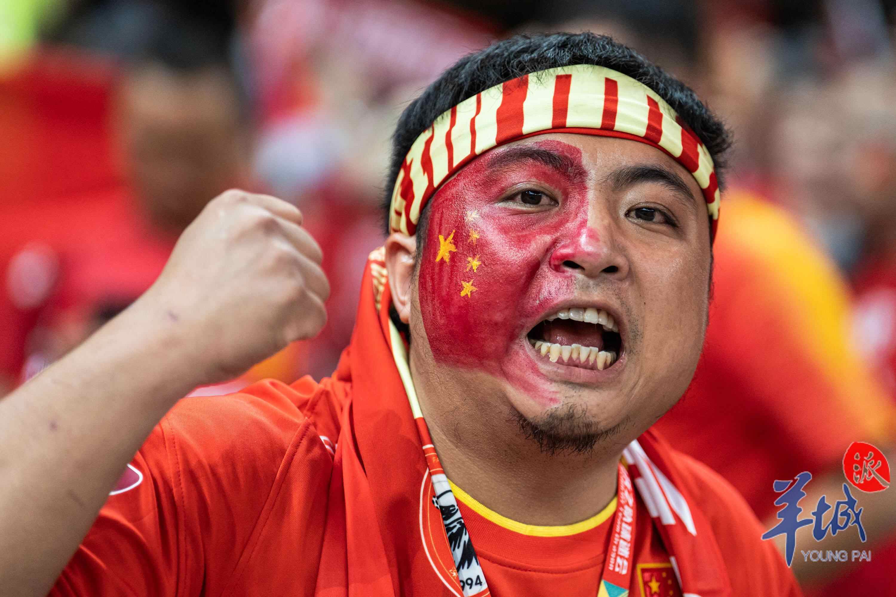 开云体育官方网站-米尔沃尔球迷助威，全程呐喊助威的简单介绍