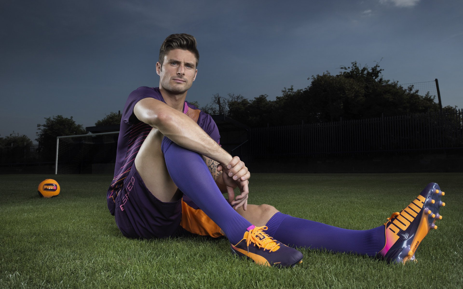 压力熔炉铸就传奇,英格拉姆的争冠夜爆发与英超的永恒魅力