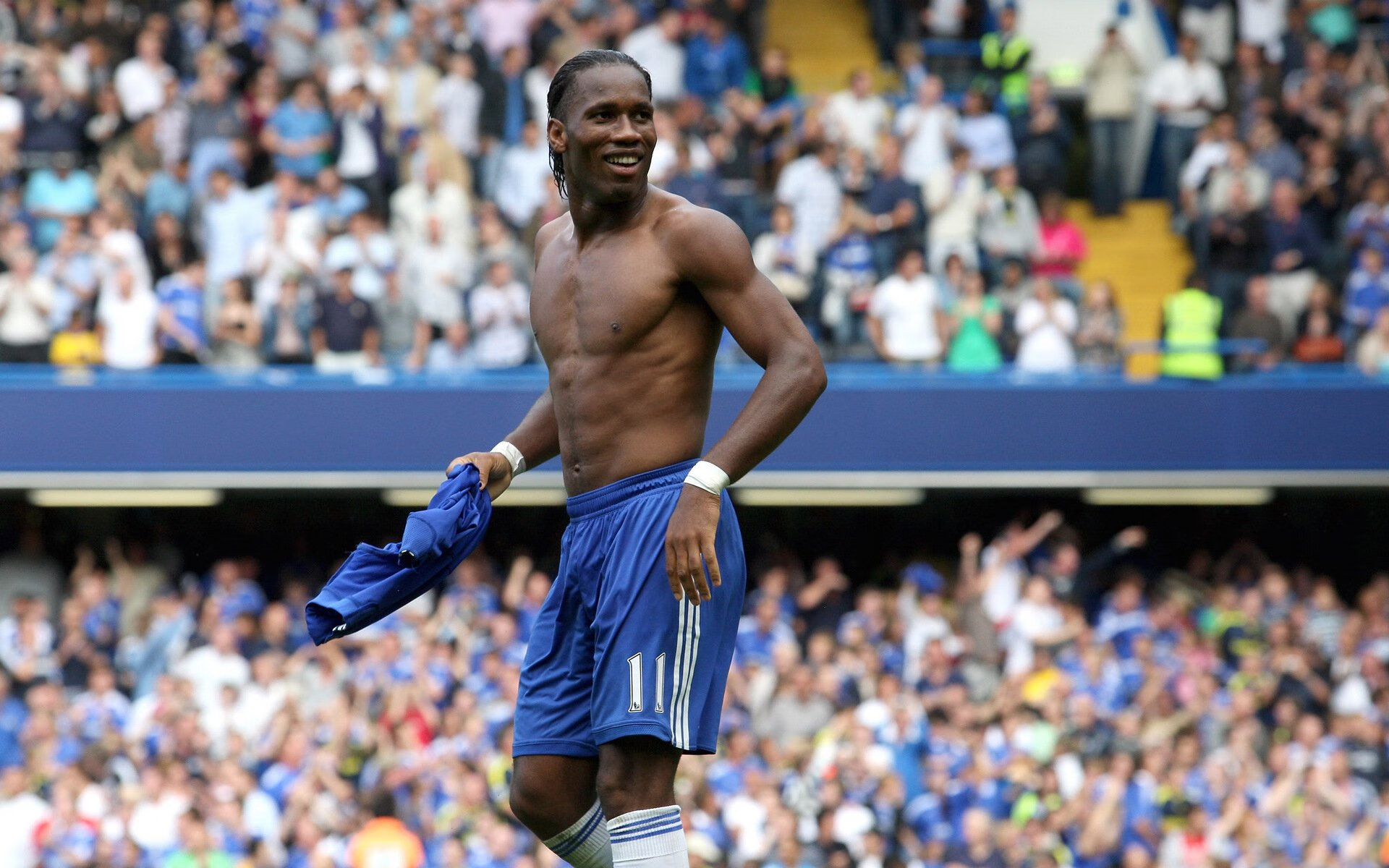 跨界掌控力,当本泽马的战术智慧照亮NBA总决赛之夜