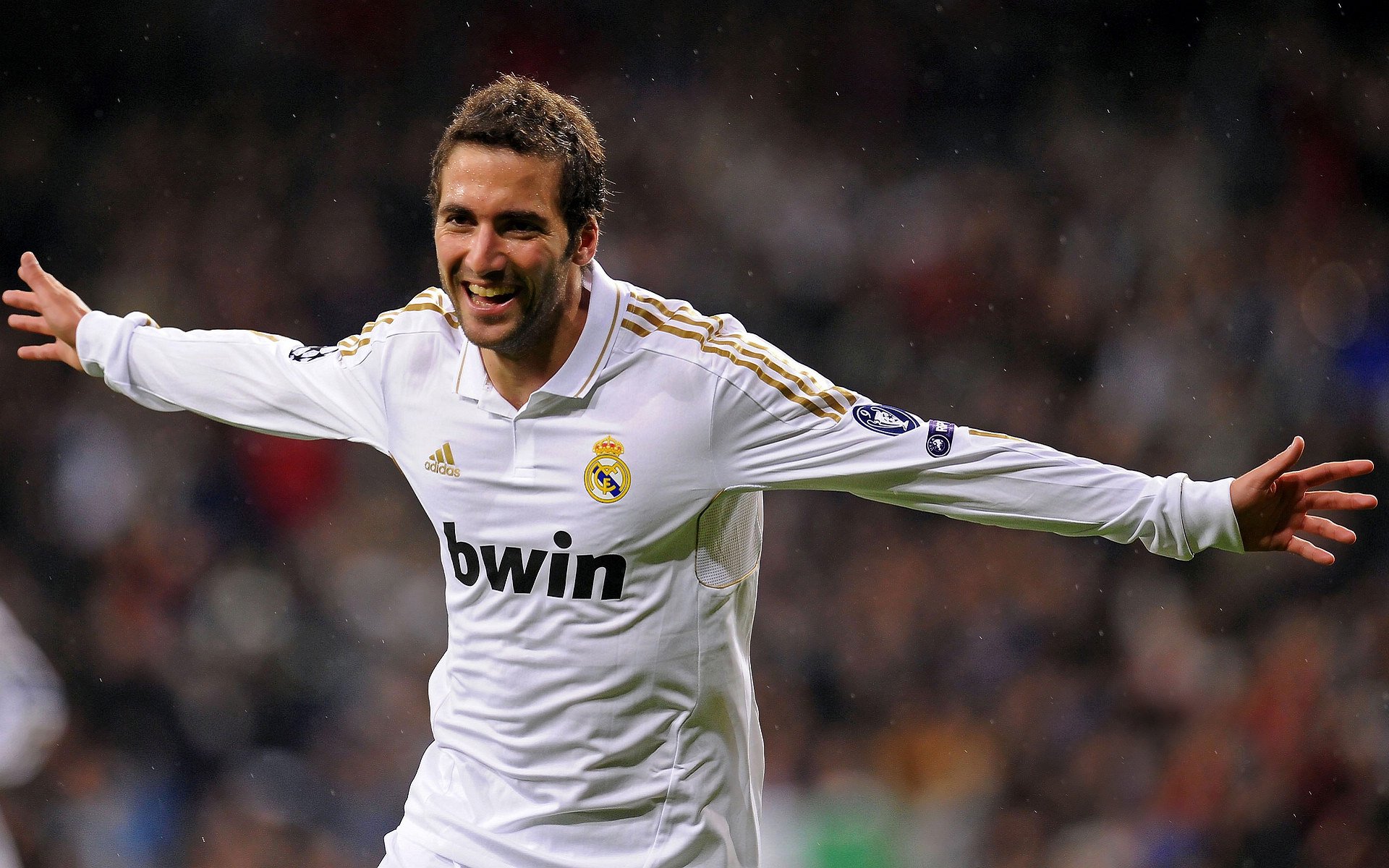 伊布天神下凡,曼联主场碾压马赛彰显王者归来